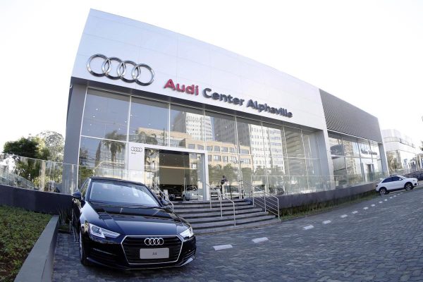 Audi Center Alphaville_Easy-Resize.com