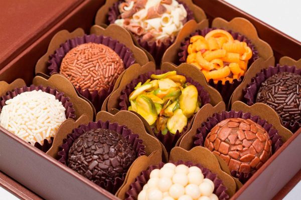 Brigadeiro_Easy-Resize.com