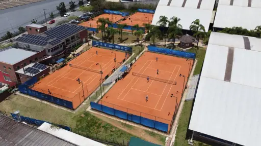Aulas de tênis em Alphaville