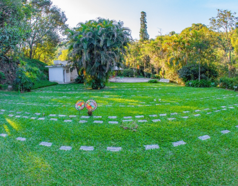 Cemitério parque de animais perto de Alphaville
