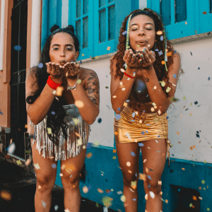 Bloquinhos de carnaval, para adultos, perto de Alphaville